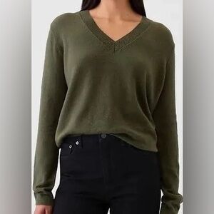 GAP cashsoft V-neck sweater petite XS new with tags